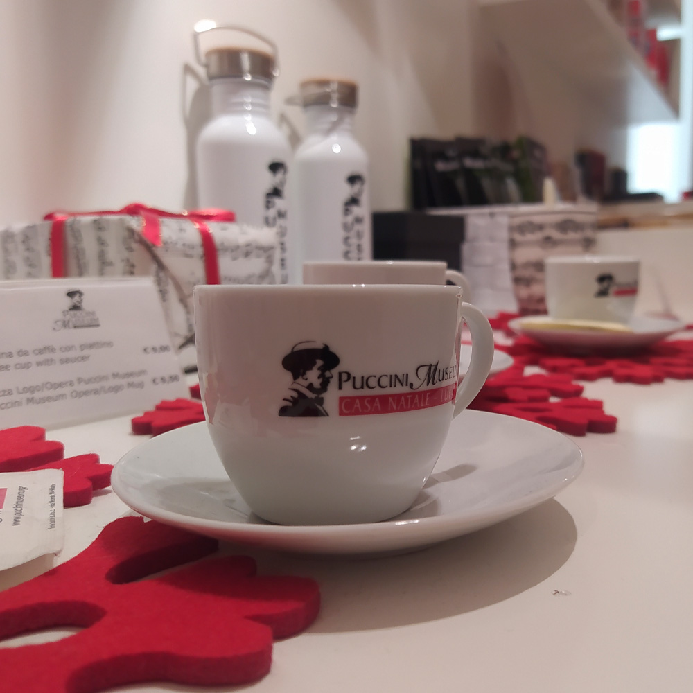 bookshop Bookshop tazzina cafè con logo Puccini Museum